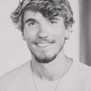 Meet your Posher, Eric